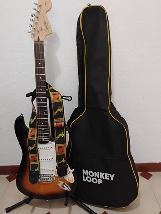 Fender Squier Affinity Stratocaster Sunburst