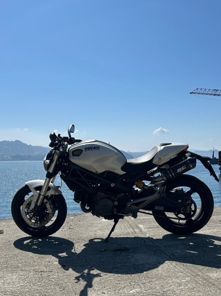Ducati Monster 696 2010 A2