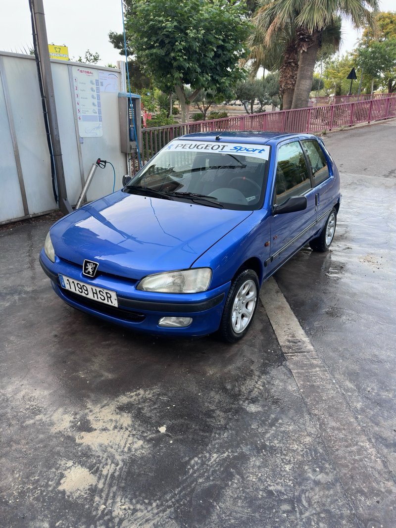 Peugeot 106 2013 - foto 1