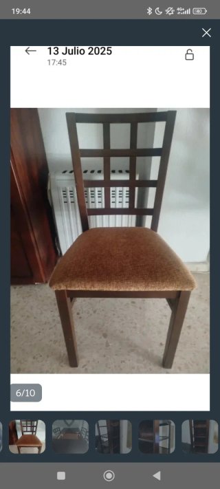 ESTANTERÍA +MESA +4 SILLAS