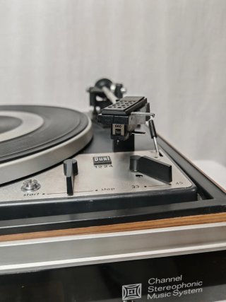 Tocadiscos Bettor EF-225 Dual 1224