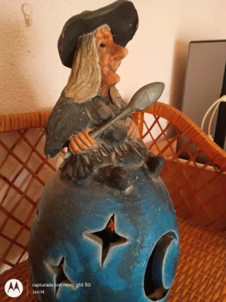 Lámpara bruja decorativa