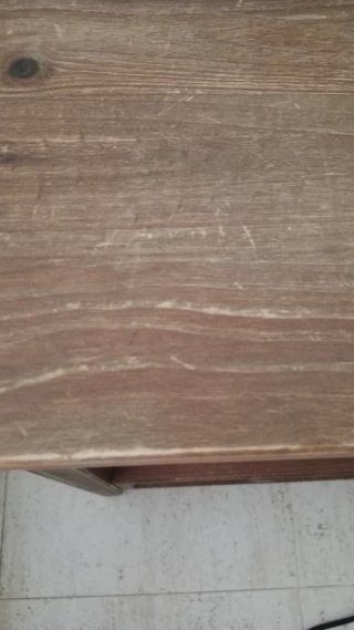 Juego 2 mesitas de noche de madera