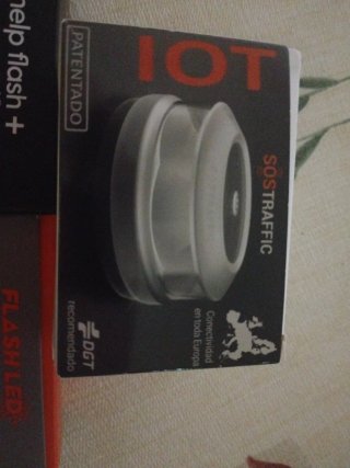 Luz de Emergencia V16 Help Flash