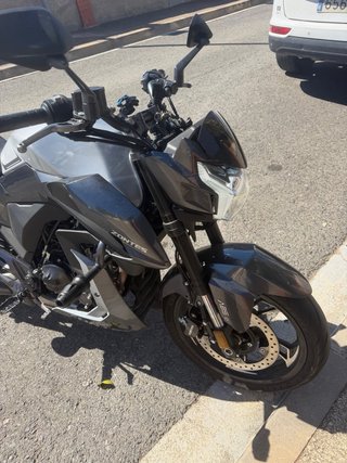 Zontes Z2 Naked 125cc Negro-Plata