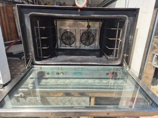 Horno de convección trifásico para bandejas 60x40
