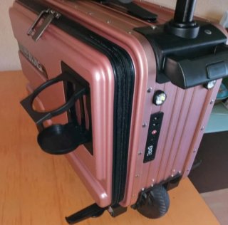 Maleta cabina con patín eléctrico