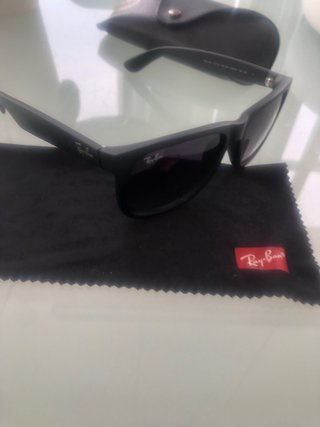 Gafas de sol Ray-Ban negras