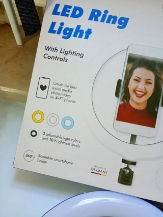 LogiLink LED Ring Light per Vlogging
