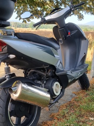 CPI Aragon 125 Scooter
