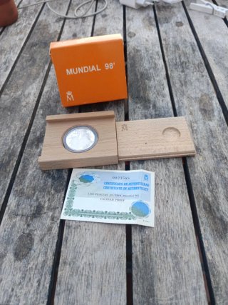 Moneda 1000 Pesetas Plata Mundial Fútbol 1998