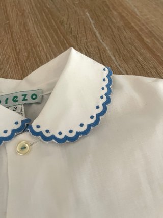 Conjunto camisa blanca y pantalón azul 3 años