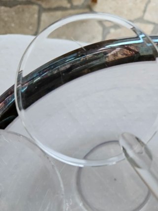 Insalatiera e posate in plexiglas e argento