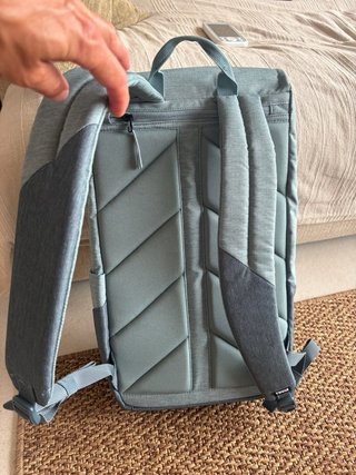 Mochila Thule Gris/Verde Azulado nieva sin usar