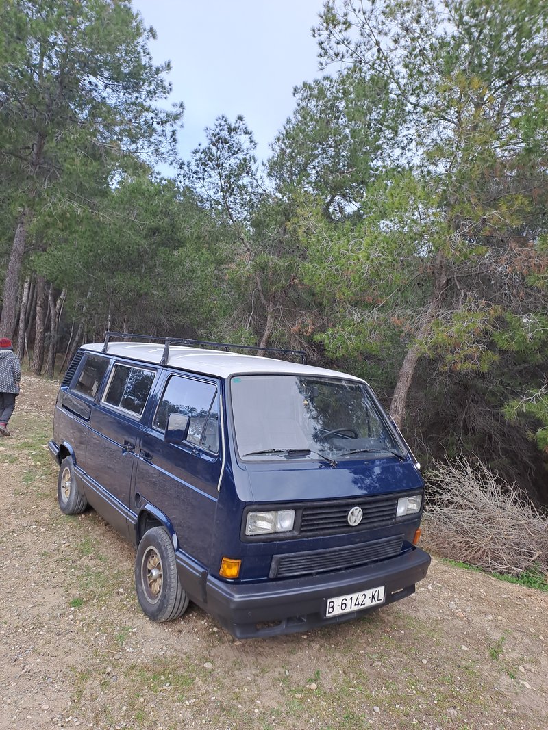 Volkswagen Caravelle 1989 - foto 1