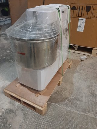 Amasadora 30L / 25kg Masa