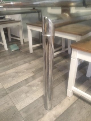 Mesa de comedor cristal y metal