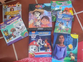 Lot de libros infantiles en español