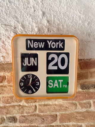 Reloj Calendario Flip Pared New York