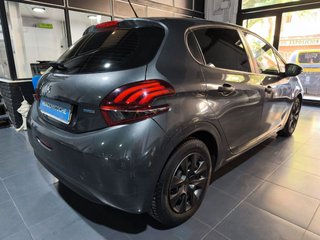 PEUGEOT 208 5P STYLE 1.2L PureTech 60KW 82CV