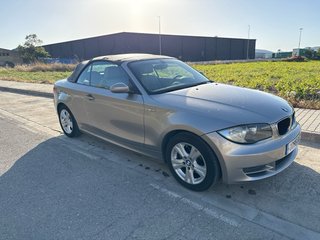 BMW E88 2008
