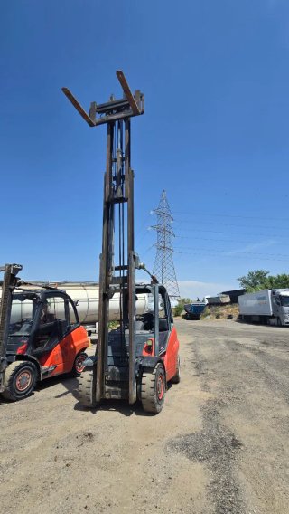 Carretilla Linde H50D Triplex 2010