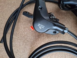 FRENO TRASERO SHIMANO M4100