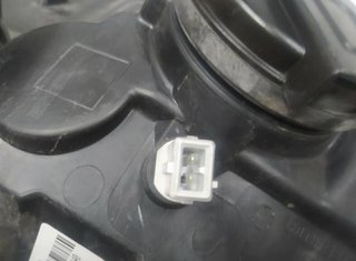 Renault 759140 8200183921 faro derecho kangoo 1.2