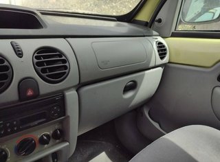 Renault 759140 8200183921 faro derecho kangoo 1.2