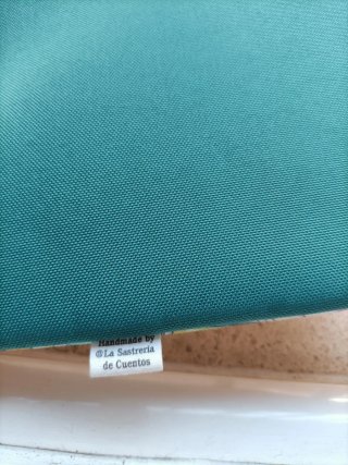 Fodere per libri tascabili di Esther Gili