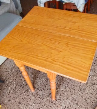 Mesa de cocina extensible de madera