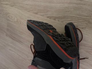 Botas de montaña Quechua impermeables muy cómodas