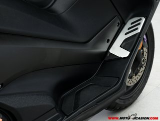 YAMAHA T-MAX 560 -APTA A2-