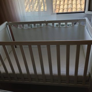 Cuna Ikea SUNDVIK y Colchón