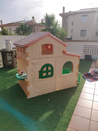 Casita de juguete infantil