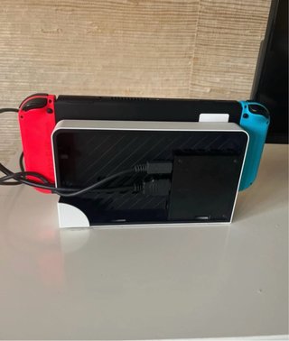 Nintendo Switch OLED Roja y Blanca