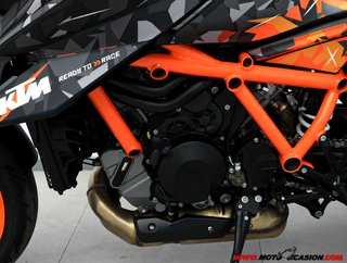 KTM 1290 SUPER DUKE R