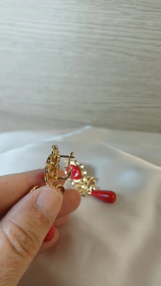 Pendientes Vintage Oro 18k Corales Rojos