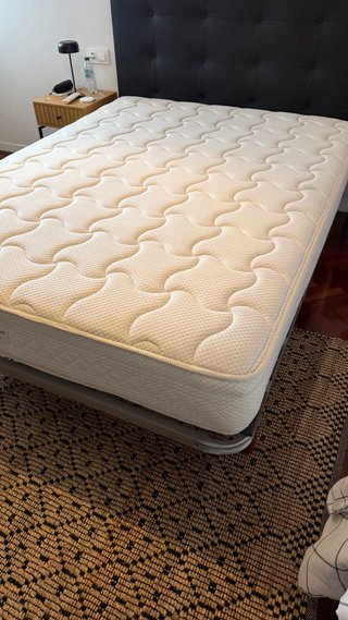 Base de cama 1.50x2m madera y metal