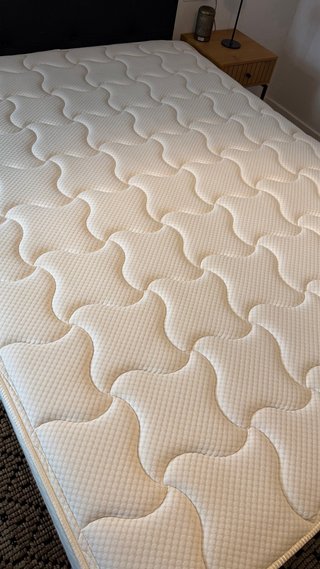 Base de cama 1.50x2m madera y metal