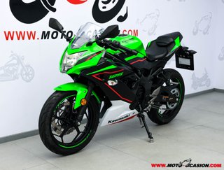 KAWASAKI NINJA 125 -APTA B Y A1-