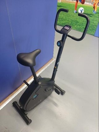 Bicicleta Estática Domyos Essential 3kg rueda de inercia.
