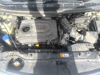 Despiece Kia Carens 2017 D4FD