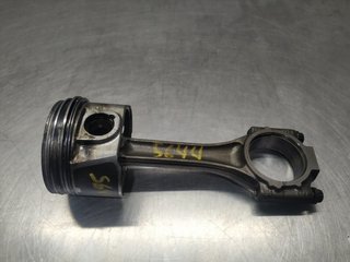 PISTON VOLKSWAGEN CADDY (2K)(02.2004) BST