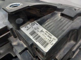 FARO IZQUIERDO VOLKSWAGEN GOLF VI (5K1)(10.2008)
