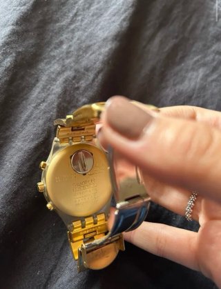 Swatch Reloj Dorado