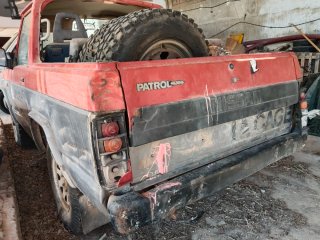 Nissan Patrol 1988
