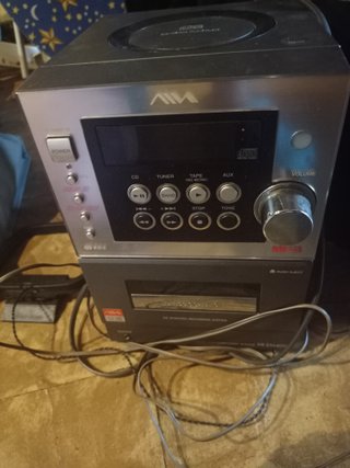 Cadena Aiwa CD/Radio/Cassette