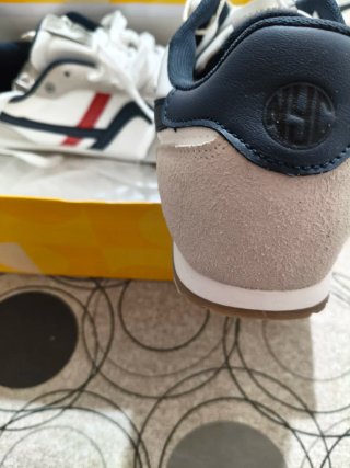 Zapatillas deportivas nuevas Talla 43