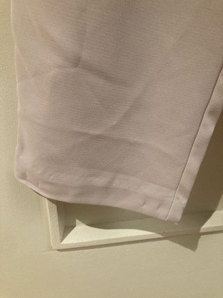 Pantalón Zara fluido beige talla L